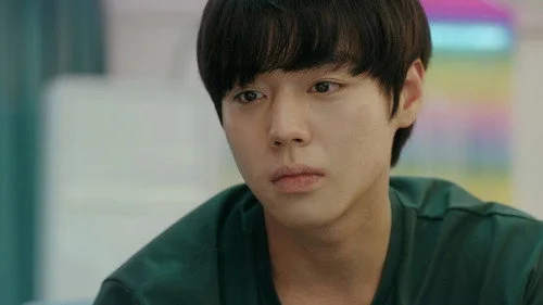 Слабый герой 1 сезон 6 серия — кадр